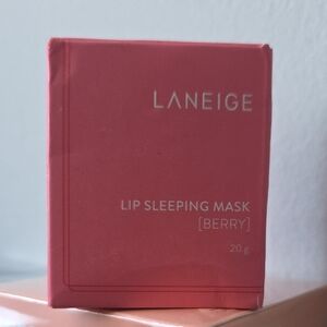 LANEIGE Berry Lip Sleeping Mask in Pink